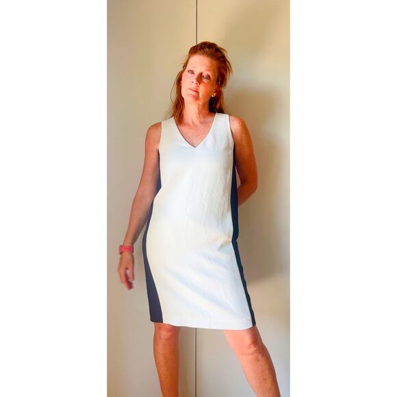 Women's Vince Shift Dress Size Medium White Black Modern Minimalist Work - Picture 1 of 12